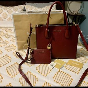 Authentic Michael Kors Handbag & Coin Wallet